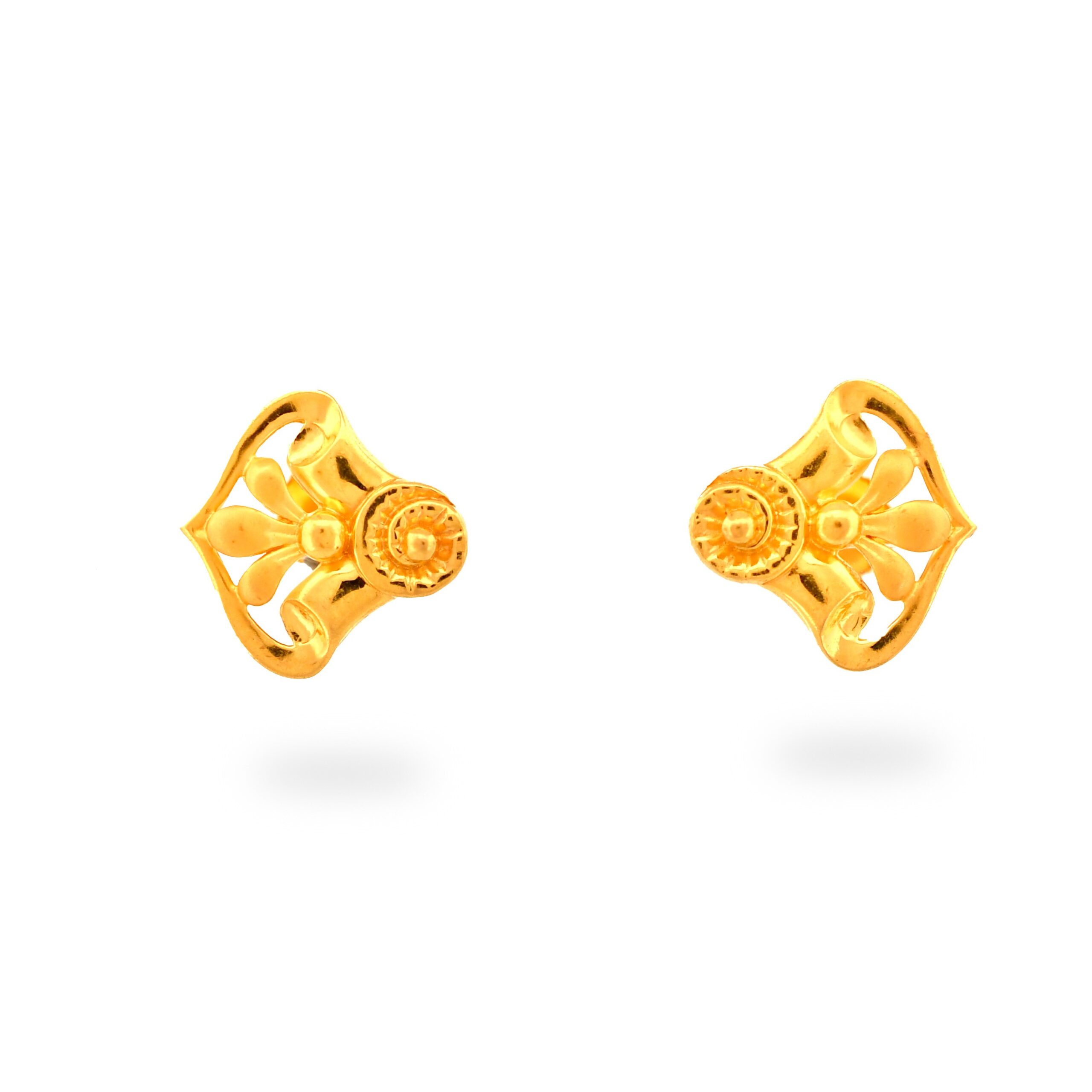 Earrings 3 gms